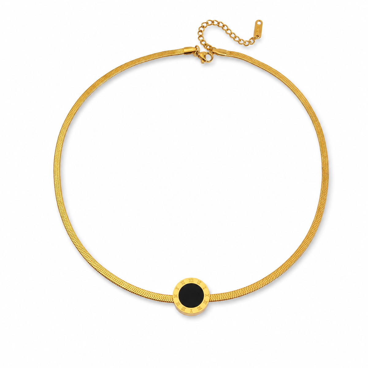 Roman Noir Necklace