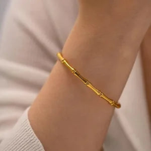 Circle Golden Bone Bracelet