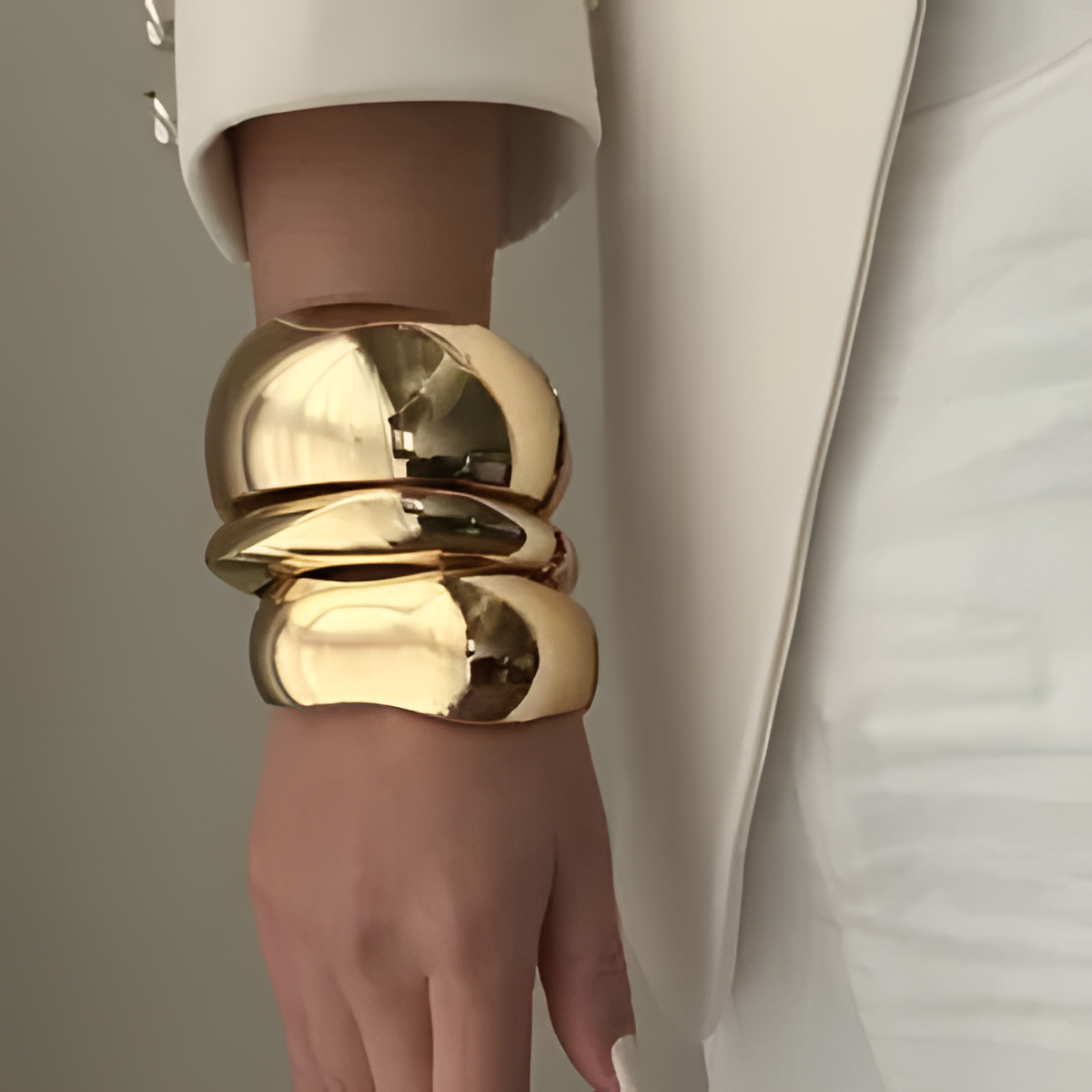 Sculpted Gold Bangle