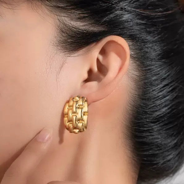 Golden Link Earrings