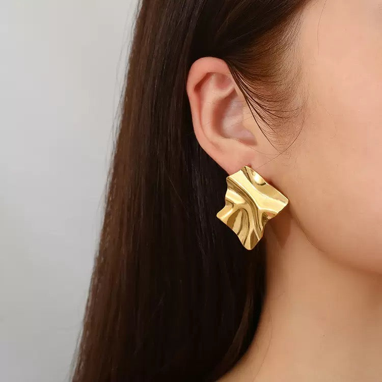 Golden Leaf Earrings