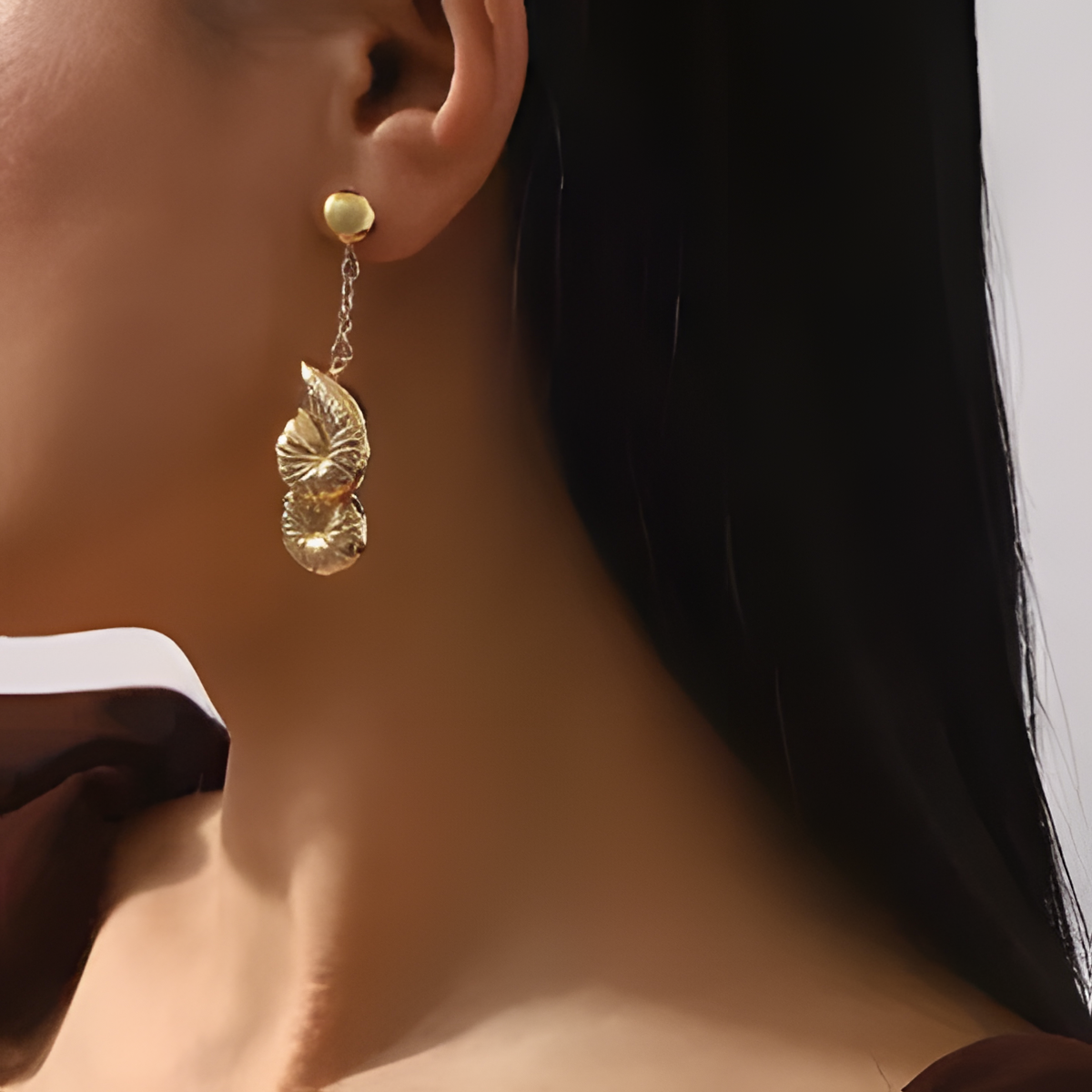 Golden Shell Drop Earring