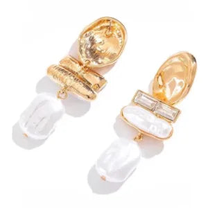 Royal Pearl Earrings